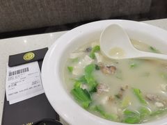 鱼头豆腐芥菜汤-明园茶餐厅(沙头角店)