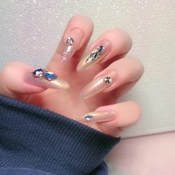 -IDO美甲美睫