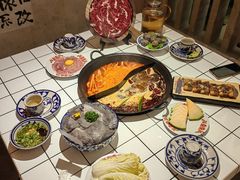 -旧街市鲜货老火锅(大光路店)