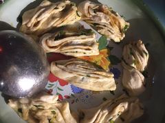 -鱼窝棚柴火铁锅炖(富山屯店)