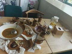 -小六汤包砂煲菜(文景路店)