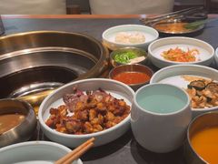 -韩白山·朝鲜族烤牛肉·酱蟹(长宁龙之梦店)