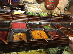 -老牌坊云南鱼豆花火锅(嵩山店)