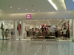 门面-优衣库(上海金桥国际商业广场店)