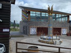 -玉龙雪山游客服务中心