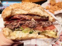 -The Habit Burger Grill 哈比特汉堡(复兴soho店)