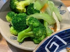 西兰花-红猪卤肉饭(大西洋美食城店)