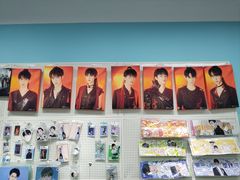 -Love Star追星馆(上海大悦城店)