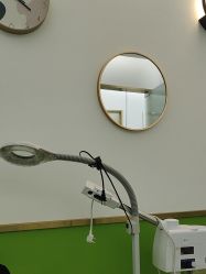 -苗医生专业祛痘·皮肤管理