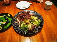 -hallch 好吃餐厅(全运村中央广场店)