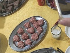 -光头仔烧鸡牛杂店