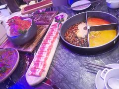 -热火朝天鲜切牛肉火锅(南强街巷店)