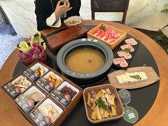 -一朵菌·野生菌探索家火锅(南亚店)