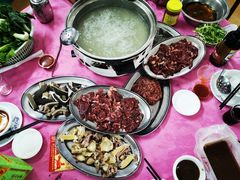 -五洞培记山庄·鲜牛肉火锅