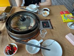 -濠轩阁特色生蚝火锅(水湾路店)