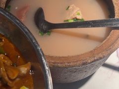 -小凤庭·地道湖北菜武昌鱼·藕汤(38年黄鹤楼店)
