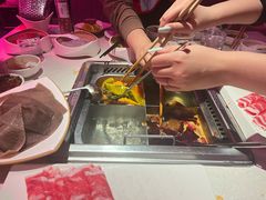 -海底捞火锅(中商百货夜宵主题店)