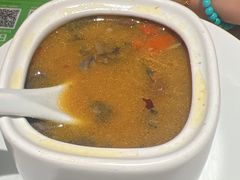 乌鸡枸杞红枣汤-汤城小厨•粤菜•靓汤(西直门凯德MALL店)