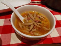 羊肉汤莜面鱼鱼-西贝(宝乐汇店)