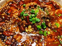 水煮牛肉-十三式重庆江湖菜(金茂览秀城店)