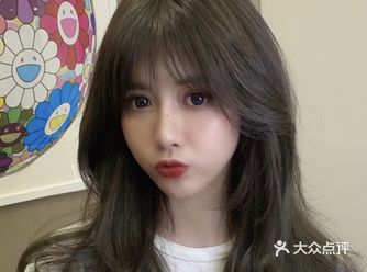 冷棕色发色推荐 高级、有质感、褪色慢，超级显白、适合