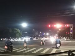 -大学城夜市大排档(凤栖路店)