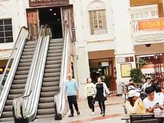 -海口骑楼小吃街