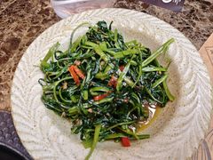 -宇安泰料(龙湖天街黑金店)