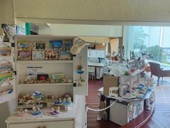 -Rizzan Sea Park Hotel Tancha Bay室内游泳池