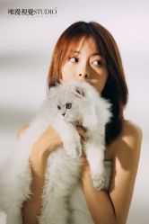 -巴黎婚纱摄影工作室