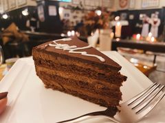 -兰特伯爵西餐厅·啤酒屋(方庄店)