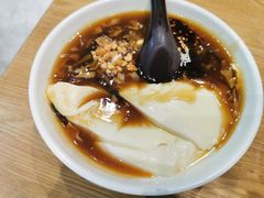 -三好食堂(煎饺·馄饨·肉饼米线·盛世广场店)