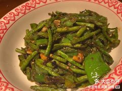 -蛮佬拾·乡里土菜馆(河西王府井店)