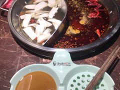 菌香鸳鸯锅-晓宇重庆火锅(赛格国际购物中心店)