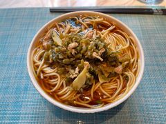 雪菜肉丝面-平湖万怡酒店· 万荟轩