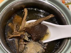 -小鱼小牛·鱼牛干锅·脆鱼火锅(世欧广场店)