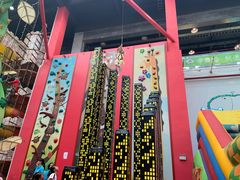 -蒙特利亲子乐园