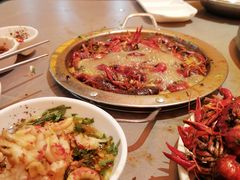 -黑金·寻焰自助百汇·烤肉·火锅(中街店)