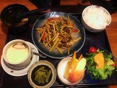 酸笋炒牛肉-青叶日式料理(飘亮阳光广场店)