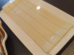 手工抻面片-殷式·私房烧烤·羊蝎子火锅(什刹海店)