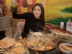 -三个大叔烤羊肉串·炭炉砂锅菜(西三旗店)