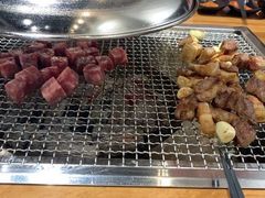 雪花肉粒-肉甲韩国木炭烤肉(新壹街1店)