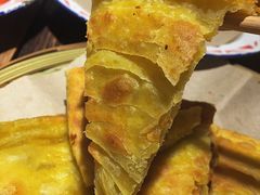 刷锅油饼-袁家村关中印象体验地(大唐不夜城店)