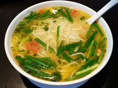 蒙自过桥米线-南蛮子(进贤路店)