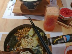 冬阴功大虾线食-火山屋台(新街口创始店)