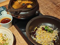 云海肴汽锅鸡-云海肴云南菜(浦江欢乐颂店)