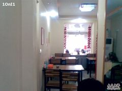 -川北媳妇巴蜀砂锅荷叶粉(重庆路店)