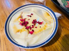 -云阿蛮云南生烫牛肉米线(奉贤路店)