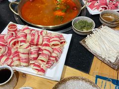 -顶顶汤火牛排火锅·经典铜锅涮肉