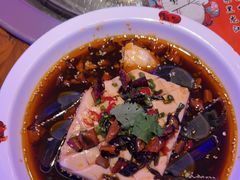 -山河屯铁锅炖(哈西站店)